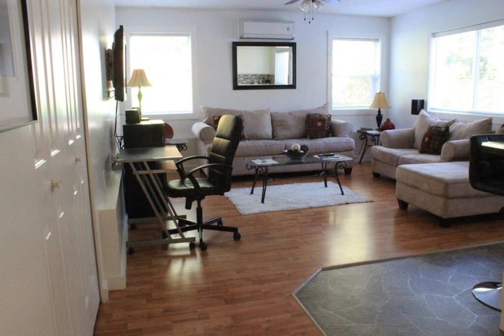 Memory Lane Guest Suite Сук Экстерьер фото